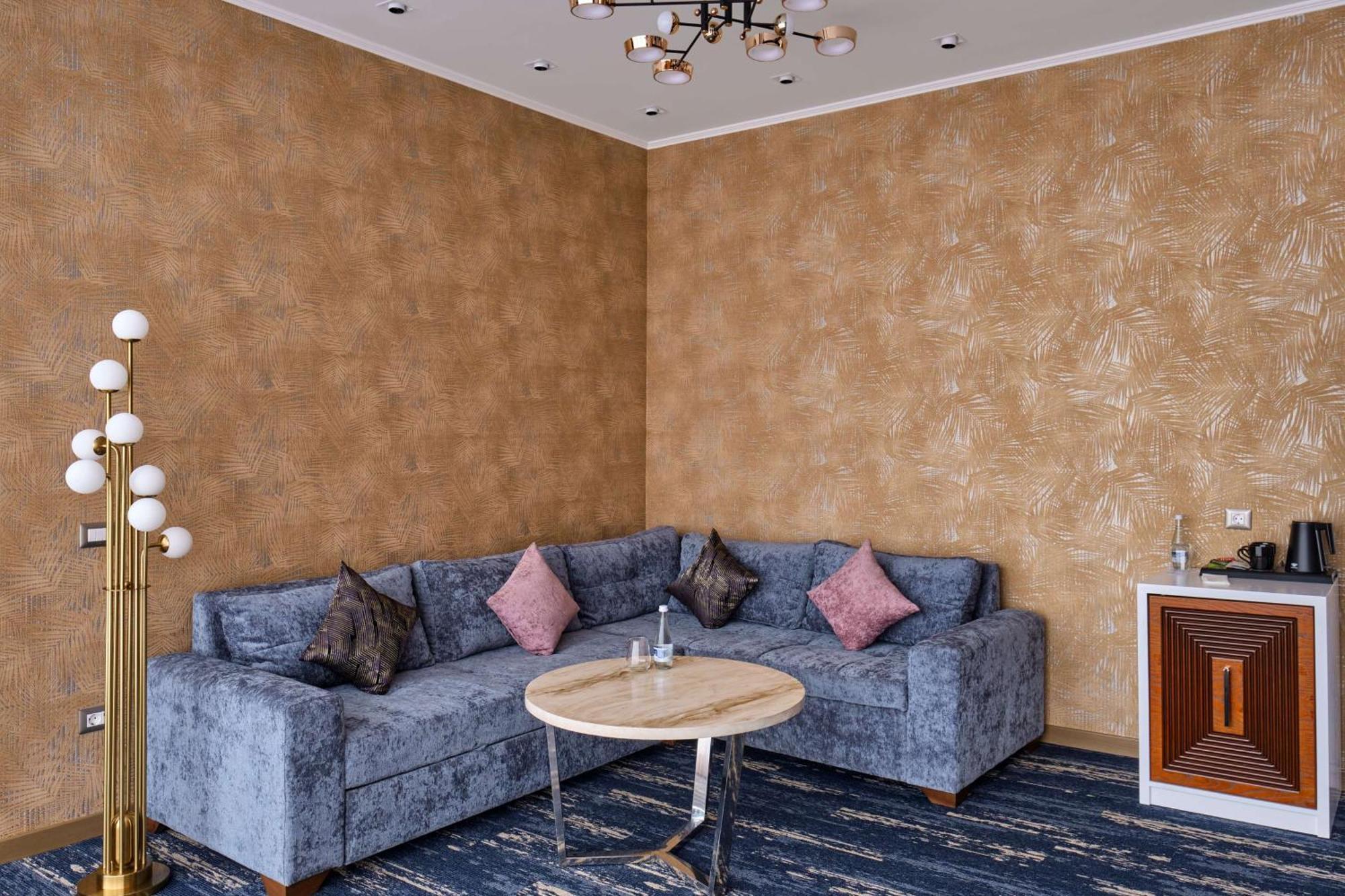 Panarams Tashkent Hotel, A Member Of Radisson Individuals Екстериор снимка